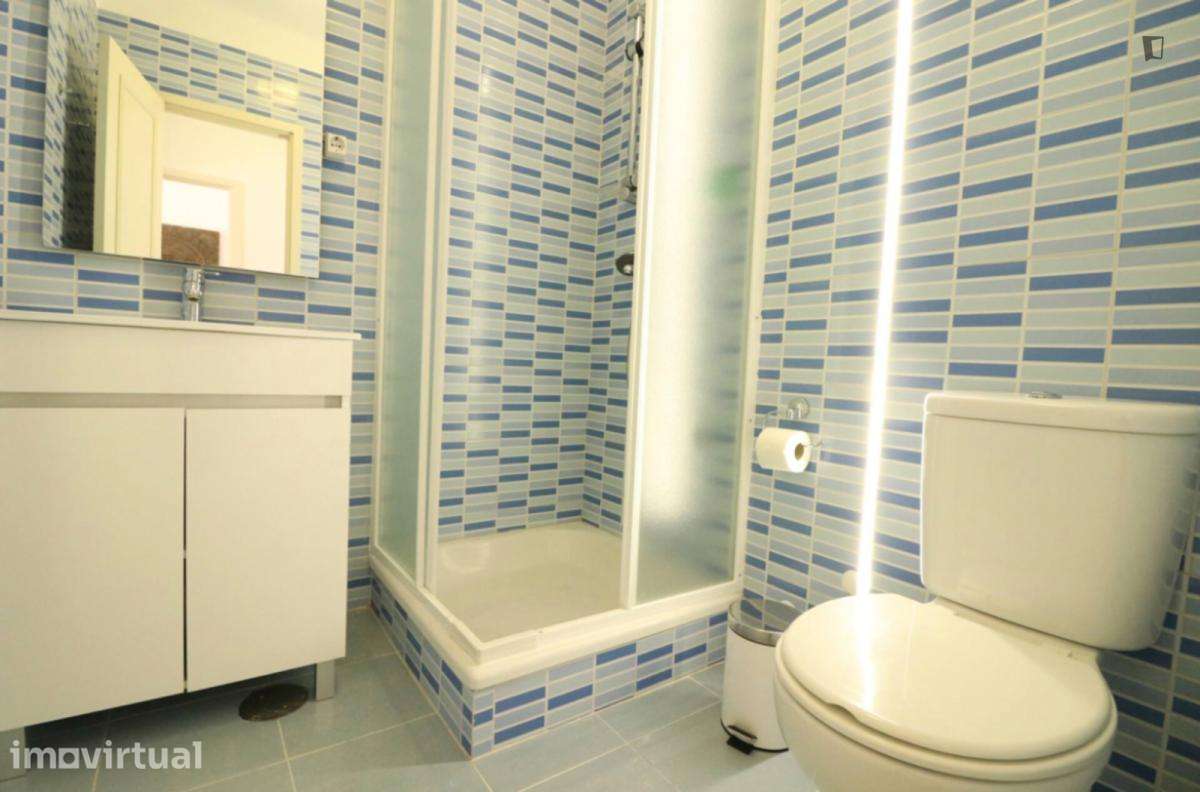 Apartamento com 1 quartos - localizado em Montes Claros Coimbra - Grande imagem: 5/10