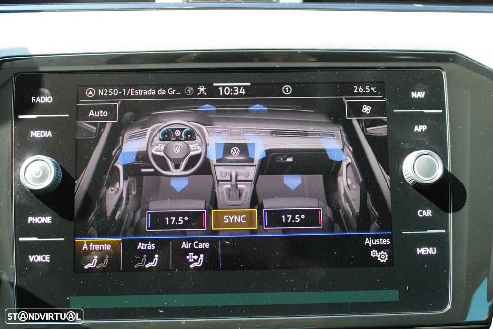 VW Passat Variant 2.0 TDI Business DSG - 43