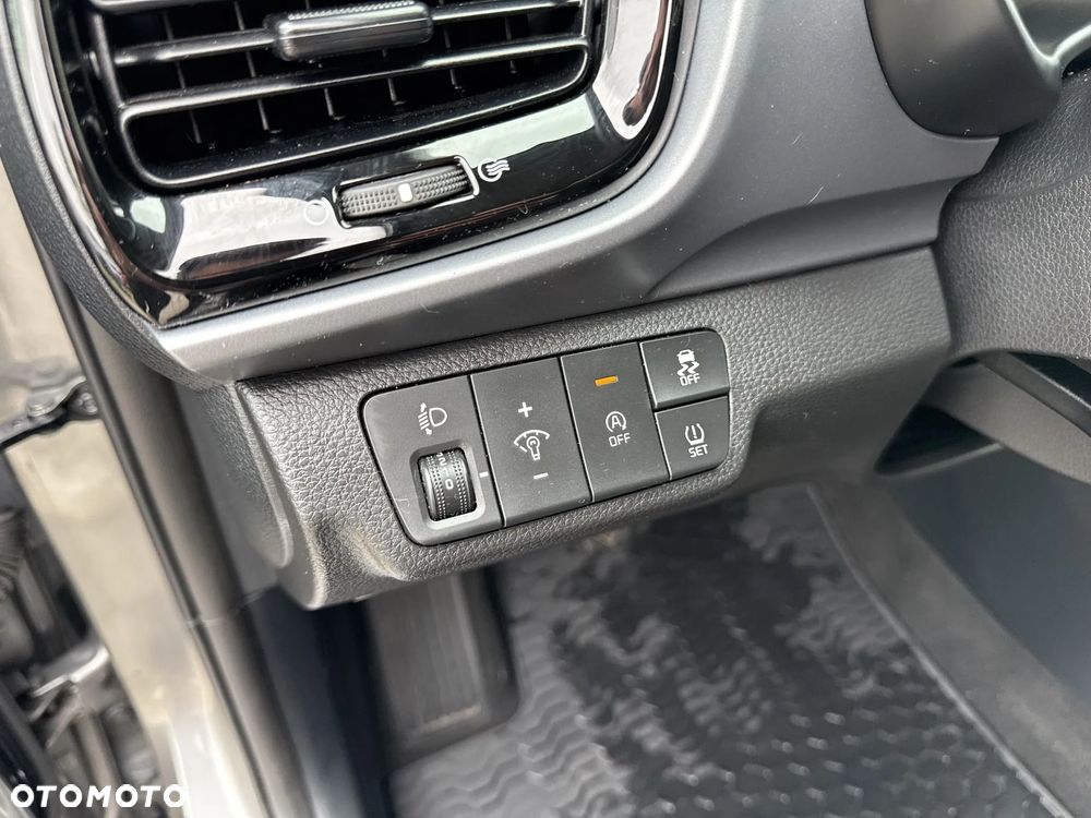 Kia Stonic 1.2 L Business Line - 20