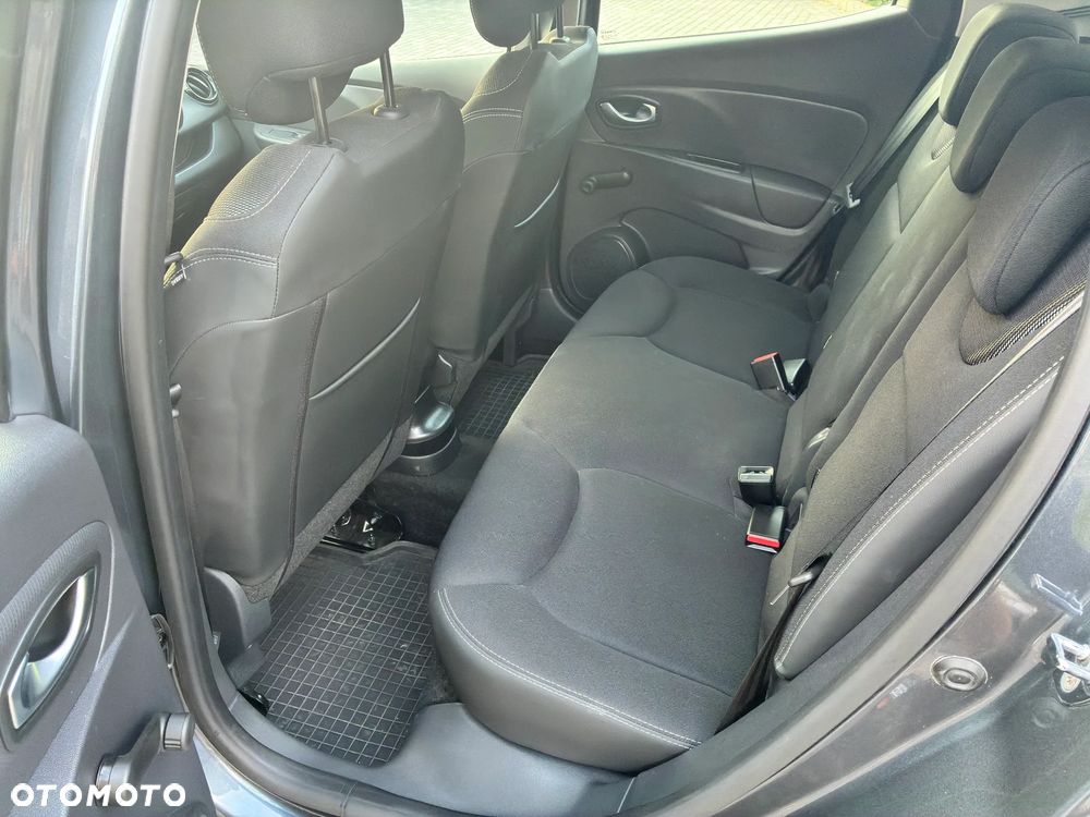 Renault Clio - 8