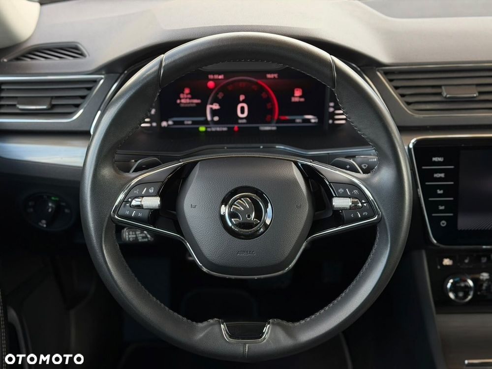 Skoda Superb 2.0 TDI SCR Style DSG - 20