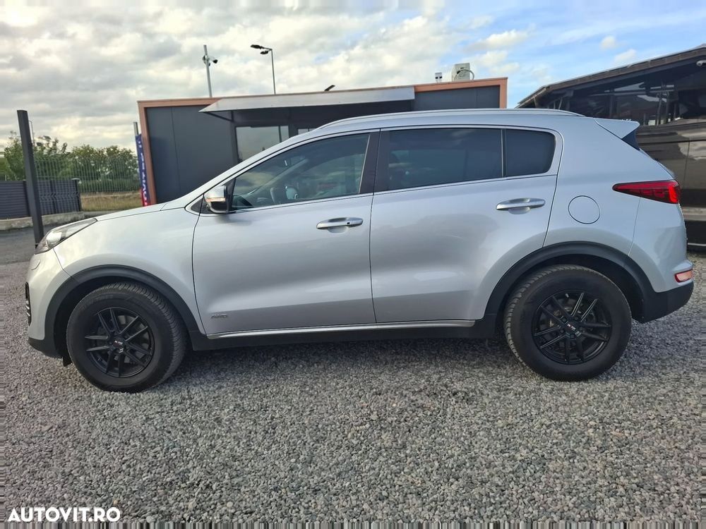 Kia Sportage 2.0 CRDI AWD Fifa World Cup Edition - 12