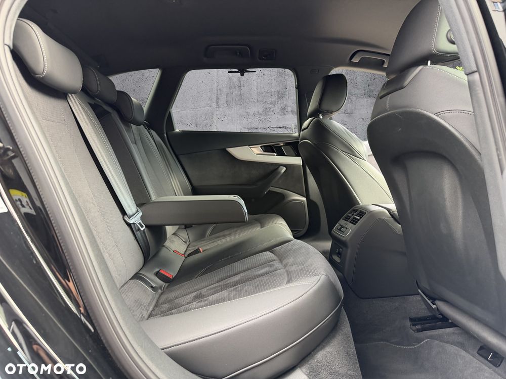 Audi A4 Avant 40 TDI quattro S tronic S line - 18
