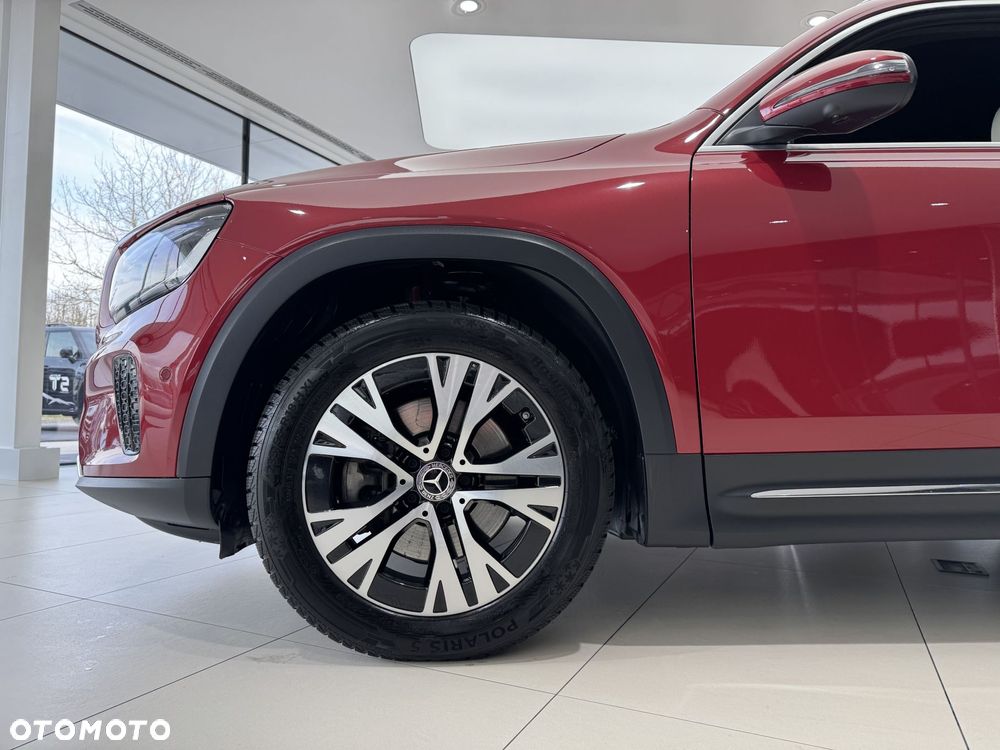 Mercedes-Benz GLB - 20