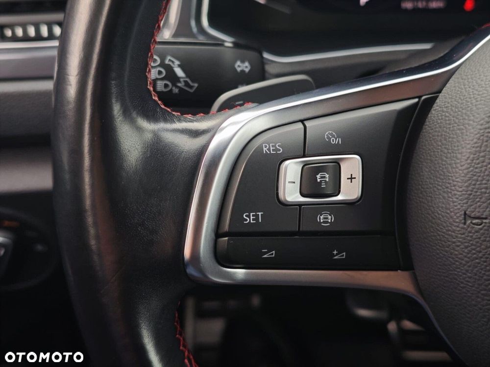 Volkswagen T-Roc 1.5 TSI ACT Premium DSG - 30