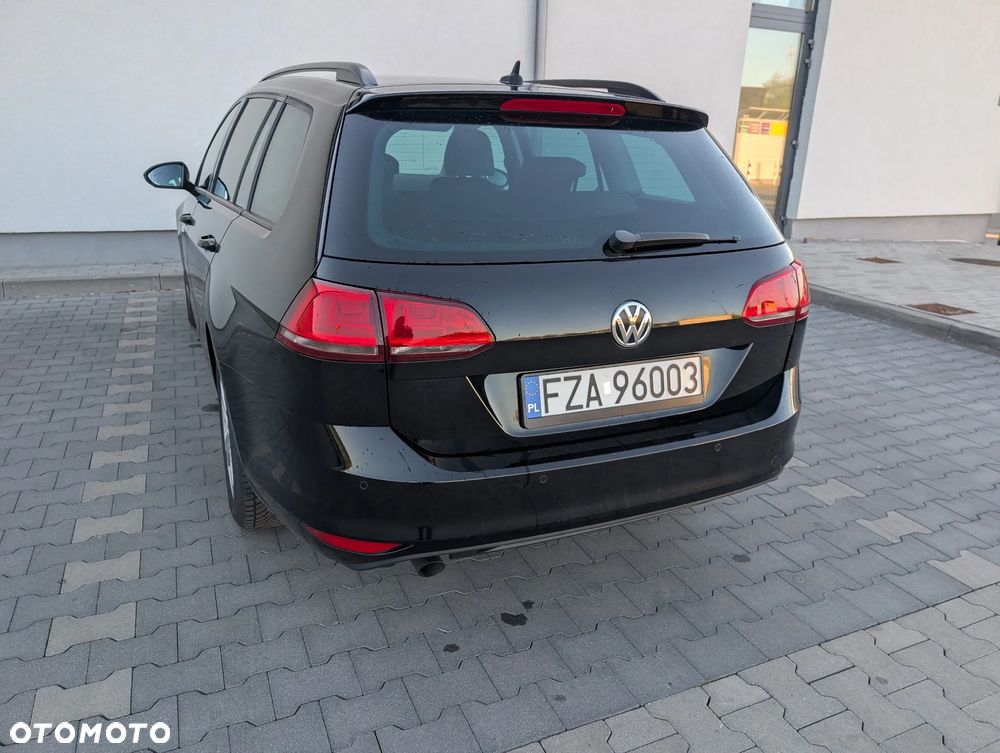 Volkswagen Golf 1.6 TDI BlueMotion Technology Comfortline - 9