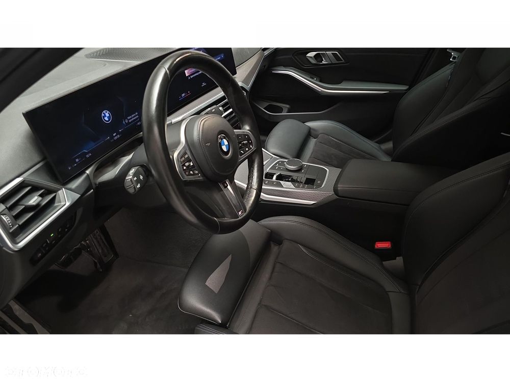 BMW Seria 3 320d xDrive mHEV M Sport - 16