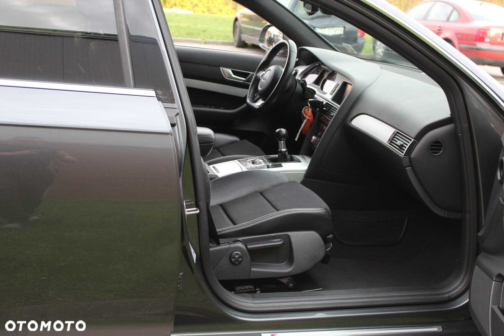 Audi A6 Avant - 8