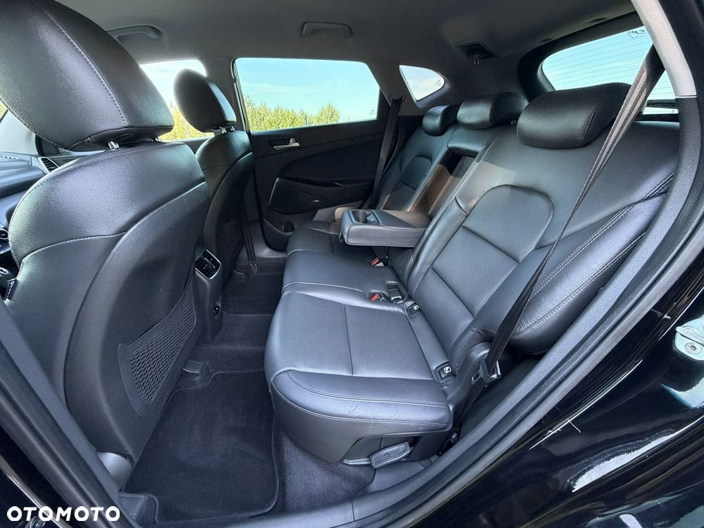 Hyundai Tucson - 16