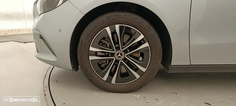 Mercedes-Benz B 250 e - 17
