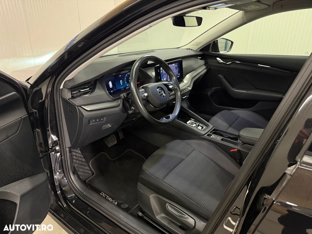 Skoda Octavia Combi 2.0 TDI DSG Ambition - 5