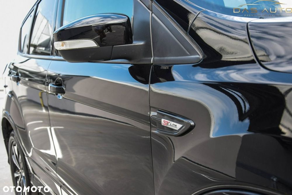 Ford Kuga 1.5 EcoBoost 2x4 ST-Line - 36