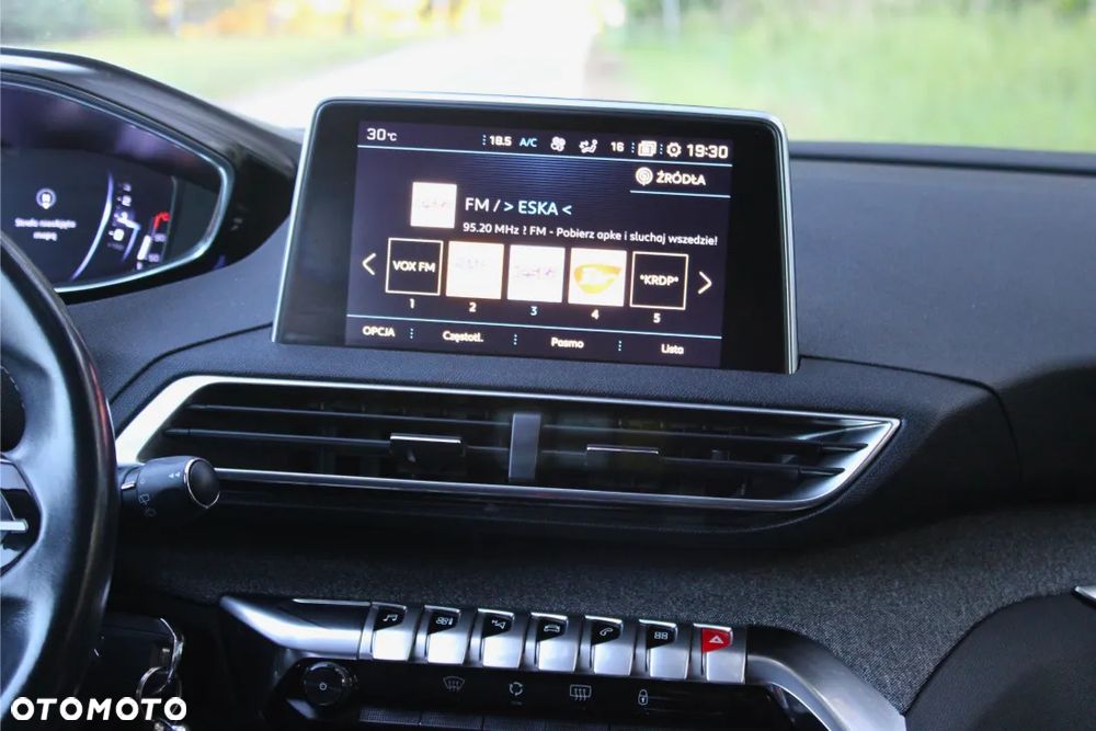 Peugeot 3008 1.6 HDi Active - 25