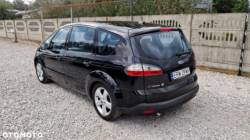 Ford S-Max 2.0 Titanium - 28