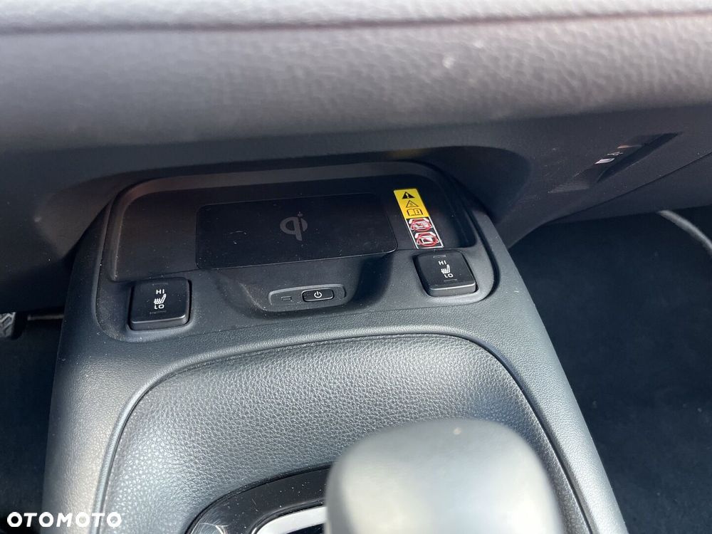 Toyota Corolla 1.8 Hybrid Comfort - 19