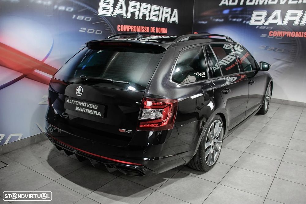 Skoda Octavia Break 2.0 TDI RS DSG - 20