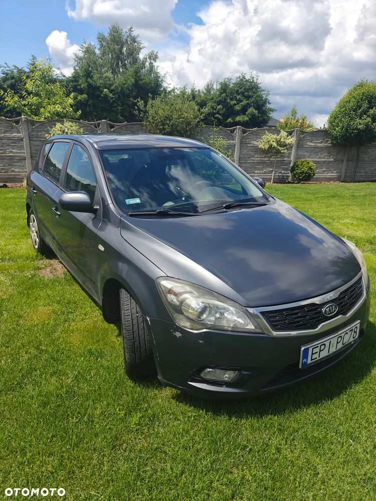 Kia Ceed 1.4 Comfort + - 4