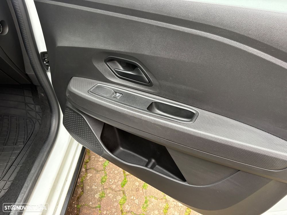 Dacia Jogger 1.0 ECO-G Expression 7L Bi-Fuel - 11