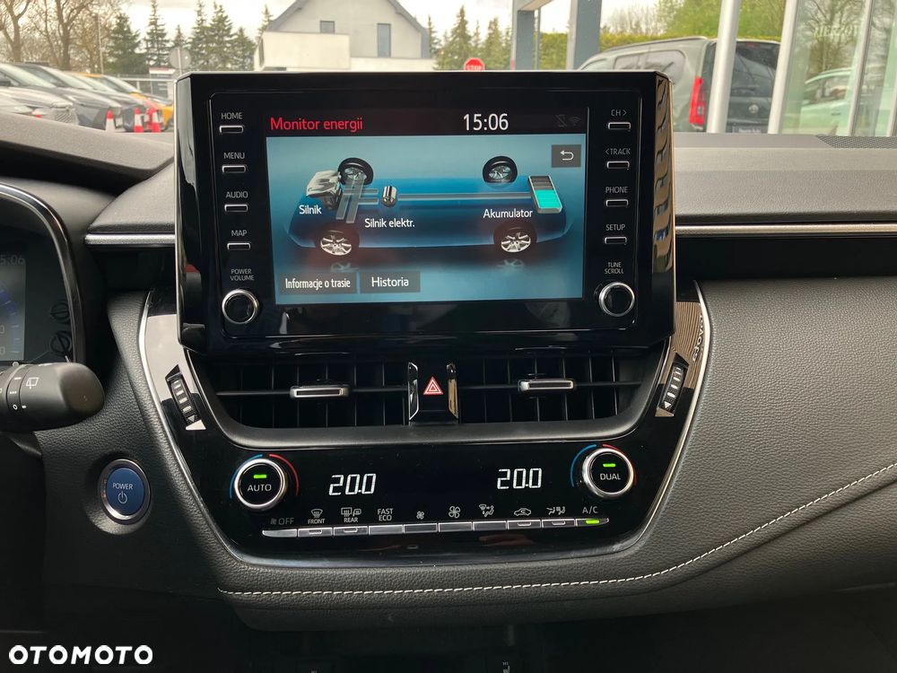 Toyota Corolla 1.8 Hybrid Comfort - 26