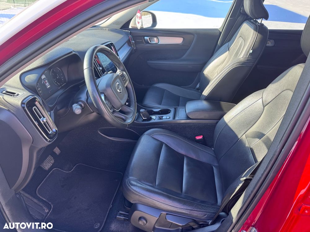 Volvo XC 40 D4 AWD Geartronic Momentum - 6