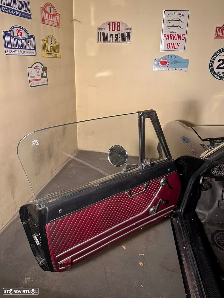 Alfa Romeo Spider - 2