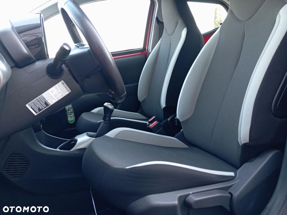 Toyota Aygo - 13