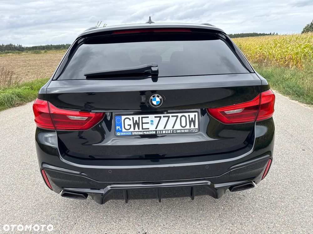 BMW Seria 5 520d xDrive M Sport sport - 4