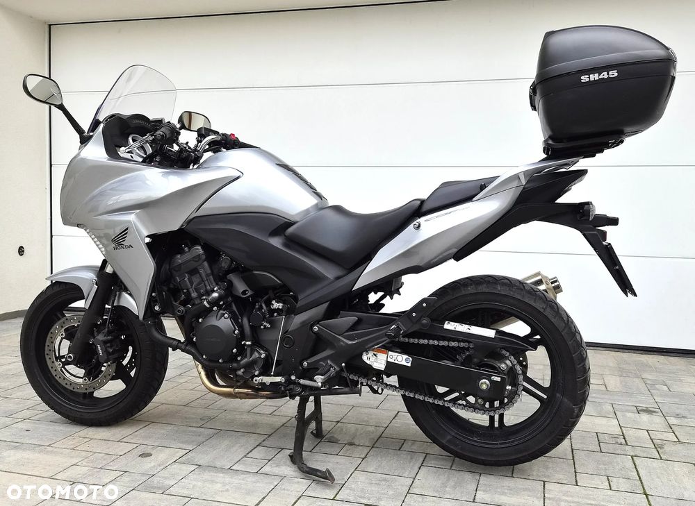 Honda CBF - 2
