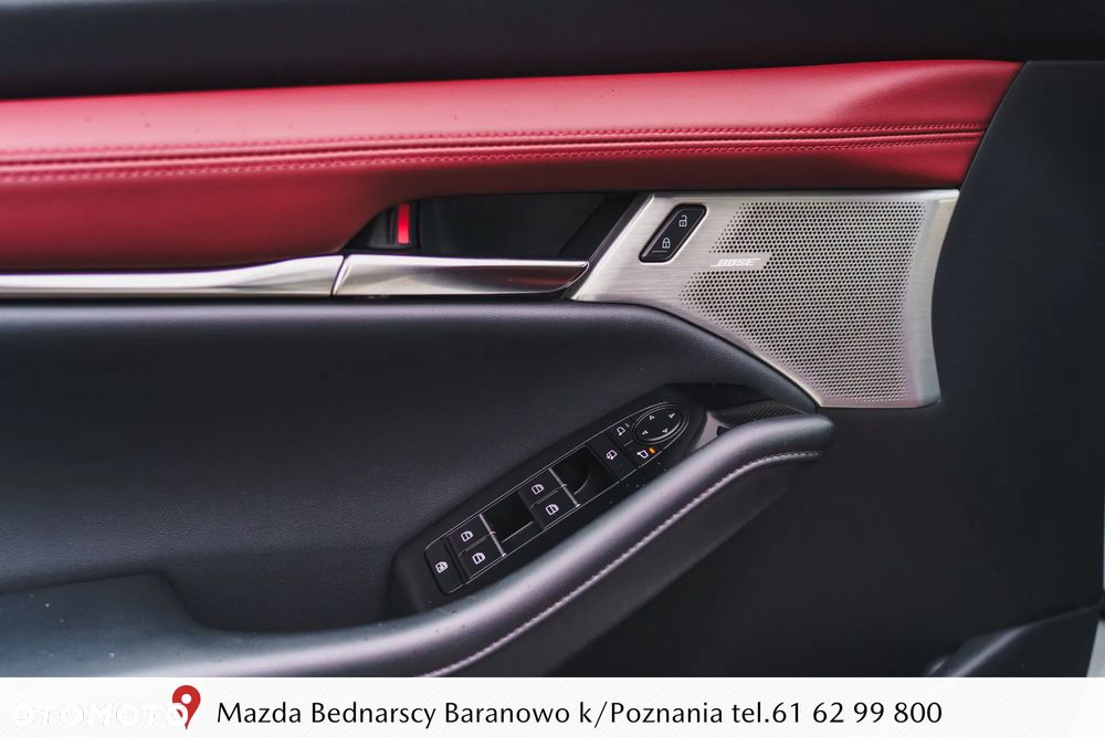 Mazda 3 2.0 mHEV Takumi - 33