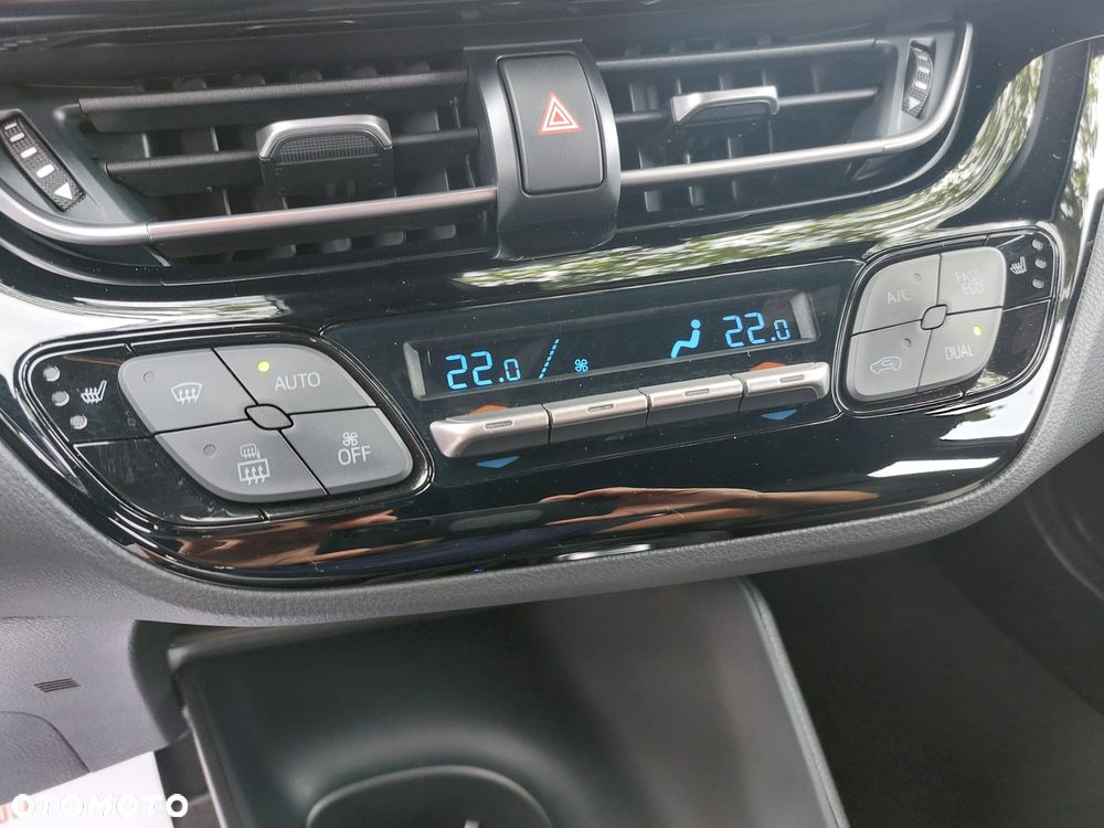 Toyota C-HR Business-Edition - 15