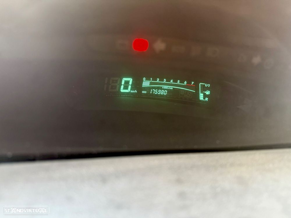 Toyota Yaris 1.0 VVT-i Sol AC+VSC - 13