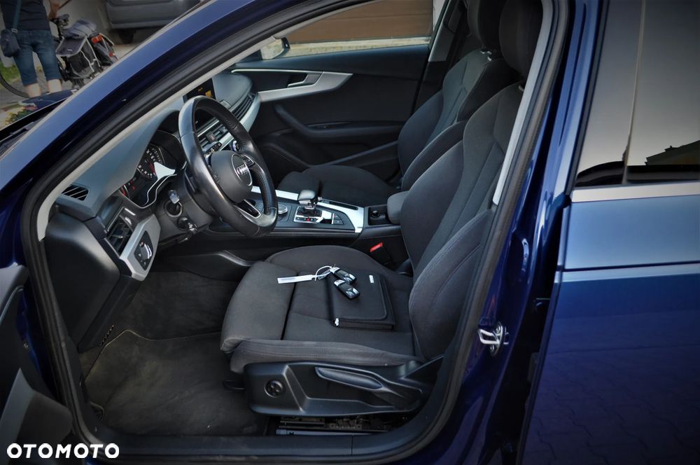 Audi A4 Avant 2.0 TFSI ultra S tronic design - 22