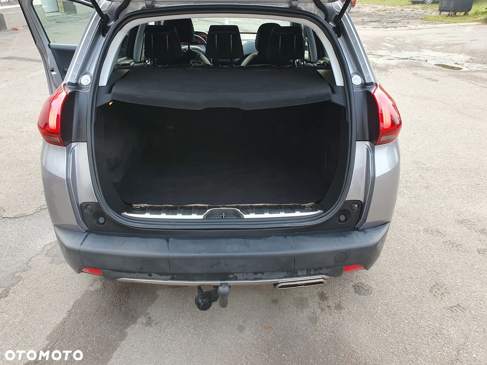 Peugeot 2008 PureTech 110 Stop&Start EAT6 GT-Line Edition - 20