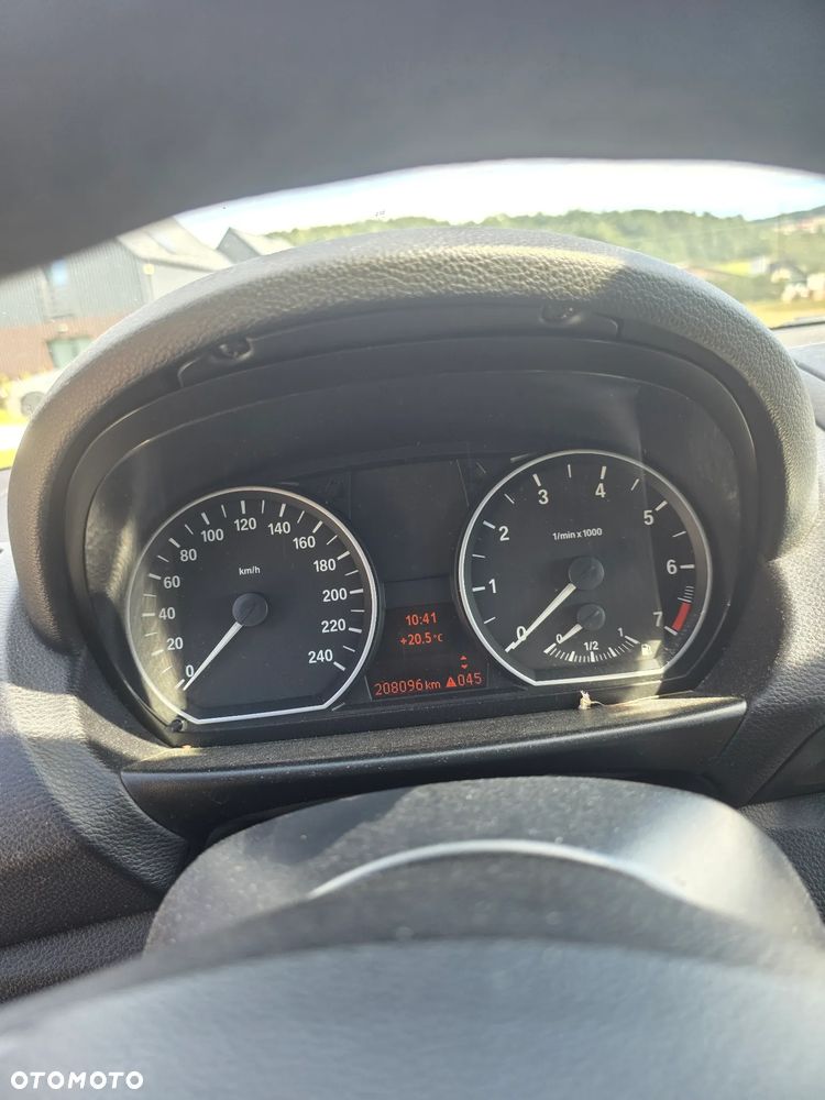 BMW Seria 1 118i - 8
