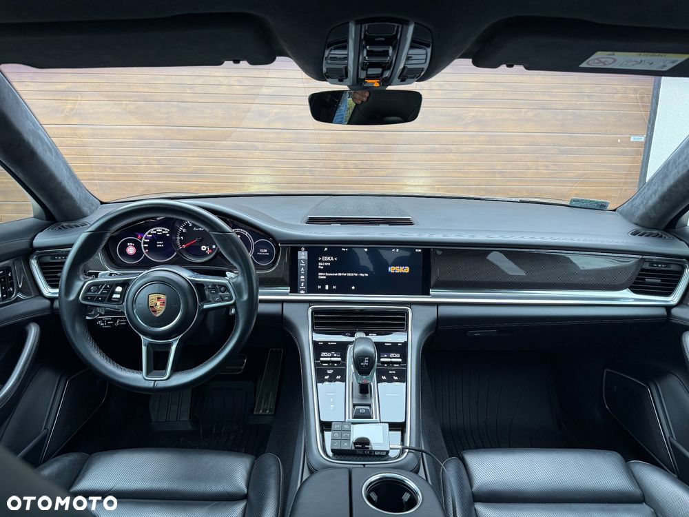 Porsche Panamera Turbo - 7