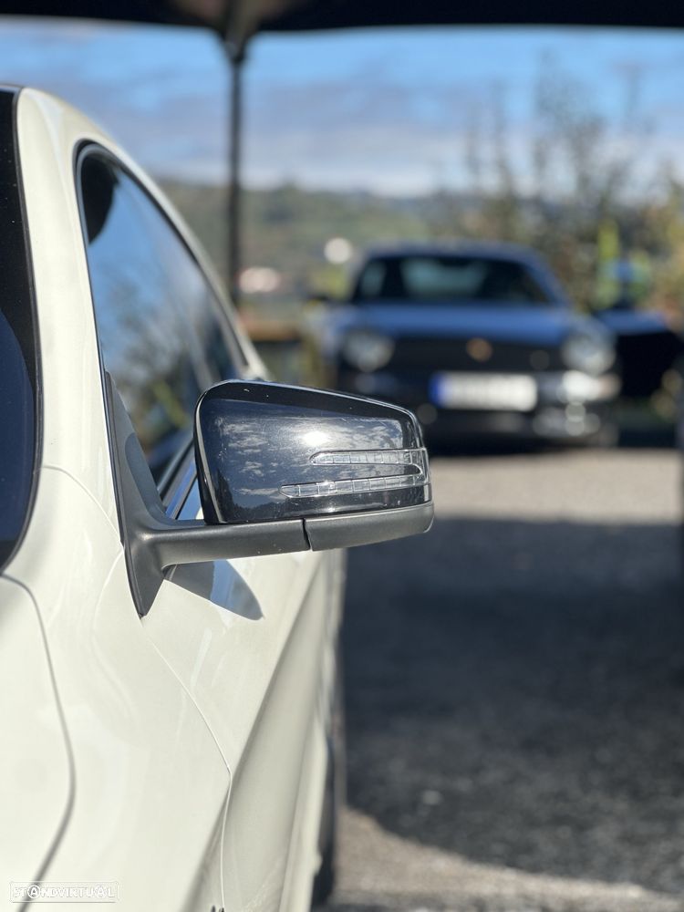 Mercedes-Benz CLA 45 AMG 4Matic 7G-DCT - 12