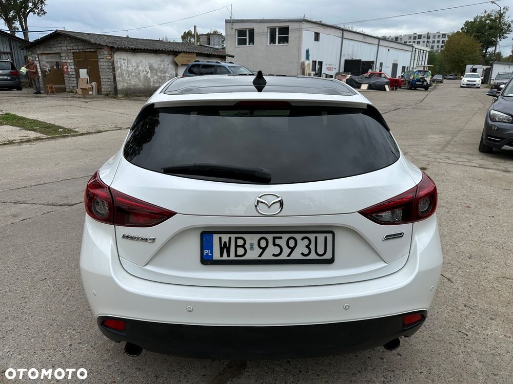 Mazda 3 - 10