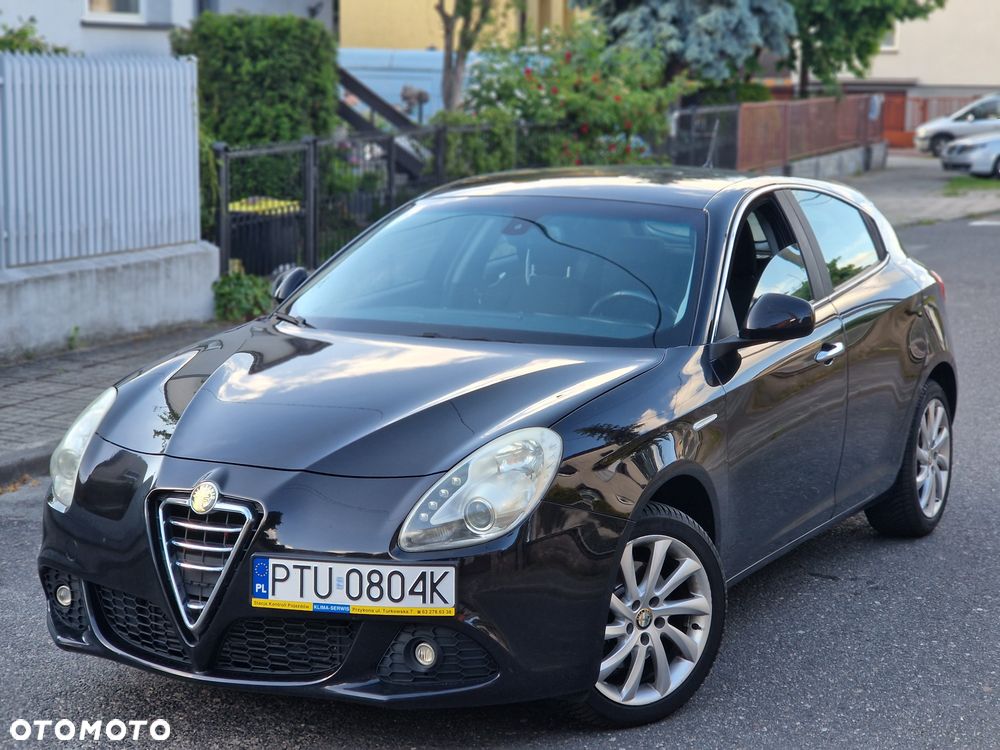 Alfa Romeo Giulietta - 2