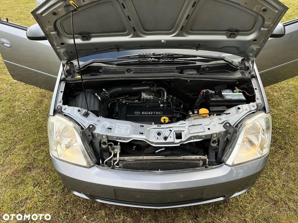Opel Meriva - 11