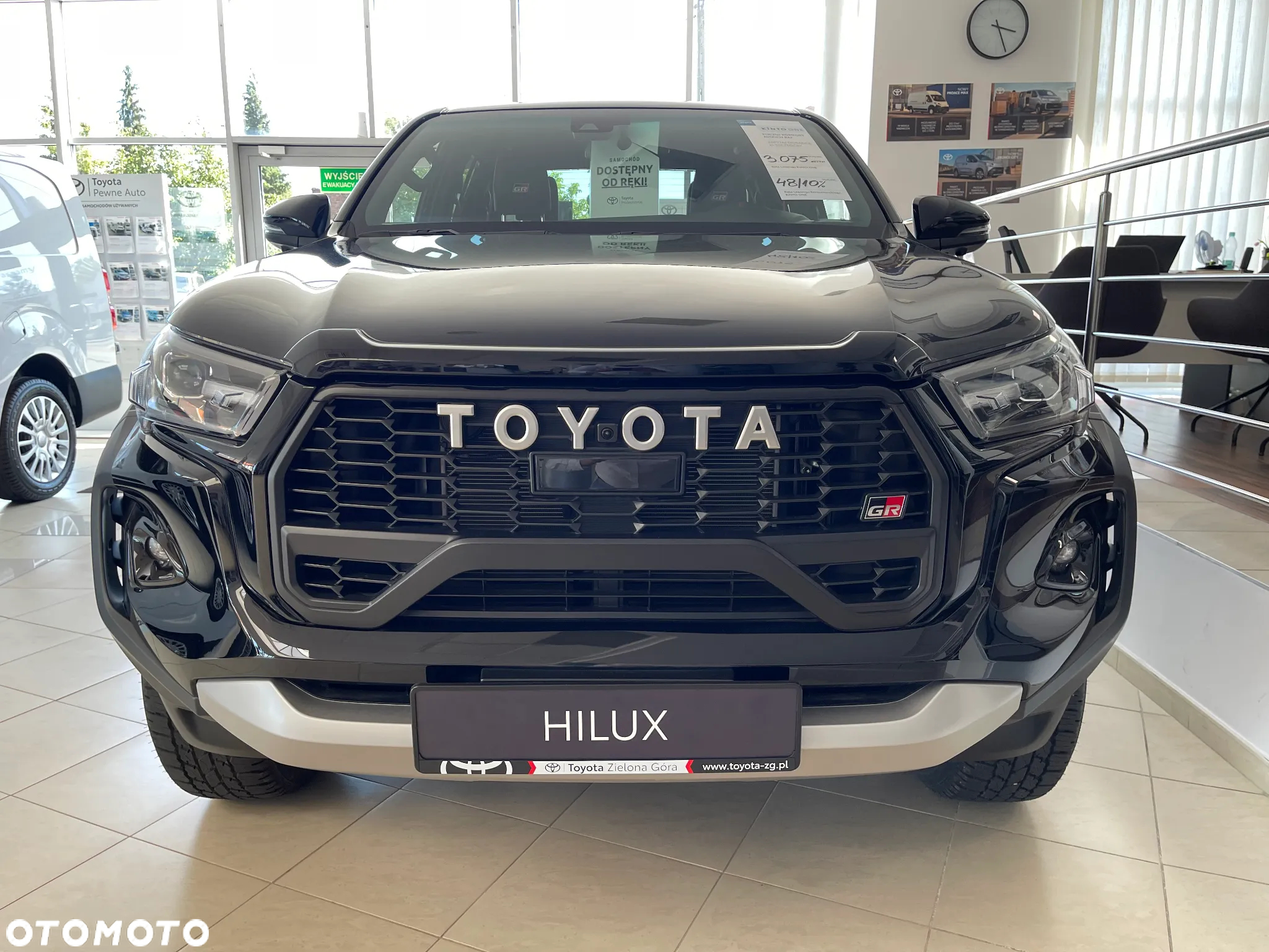 Toyota Hilux 2.8 D-4D Double Cab GR Sport II 4x4 - 3