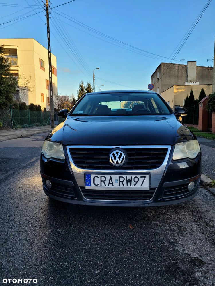 Volkswagen Passat 1.9 TDI Comfortline - 5