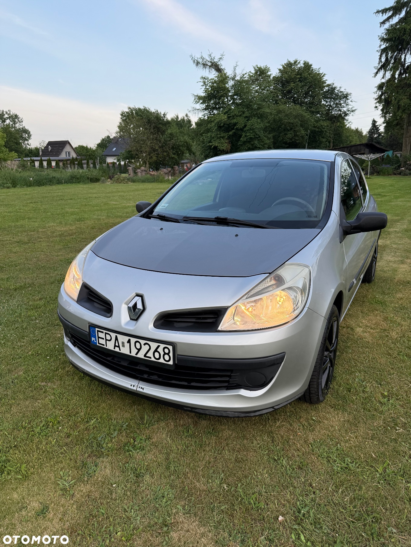 Renault Clio 1.2 16V Authentique - 8