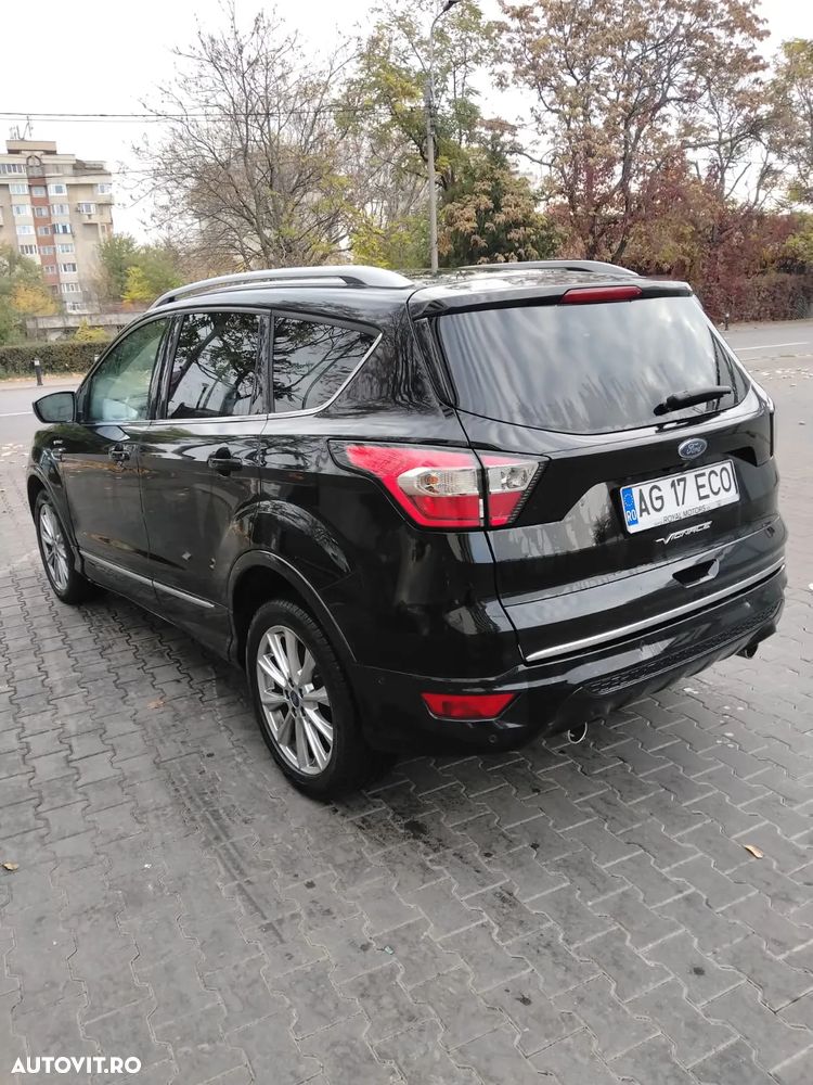 Ford Kuga 2.0 TDCi 4WD Powershift Vignale - 11