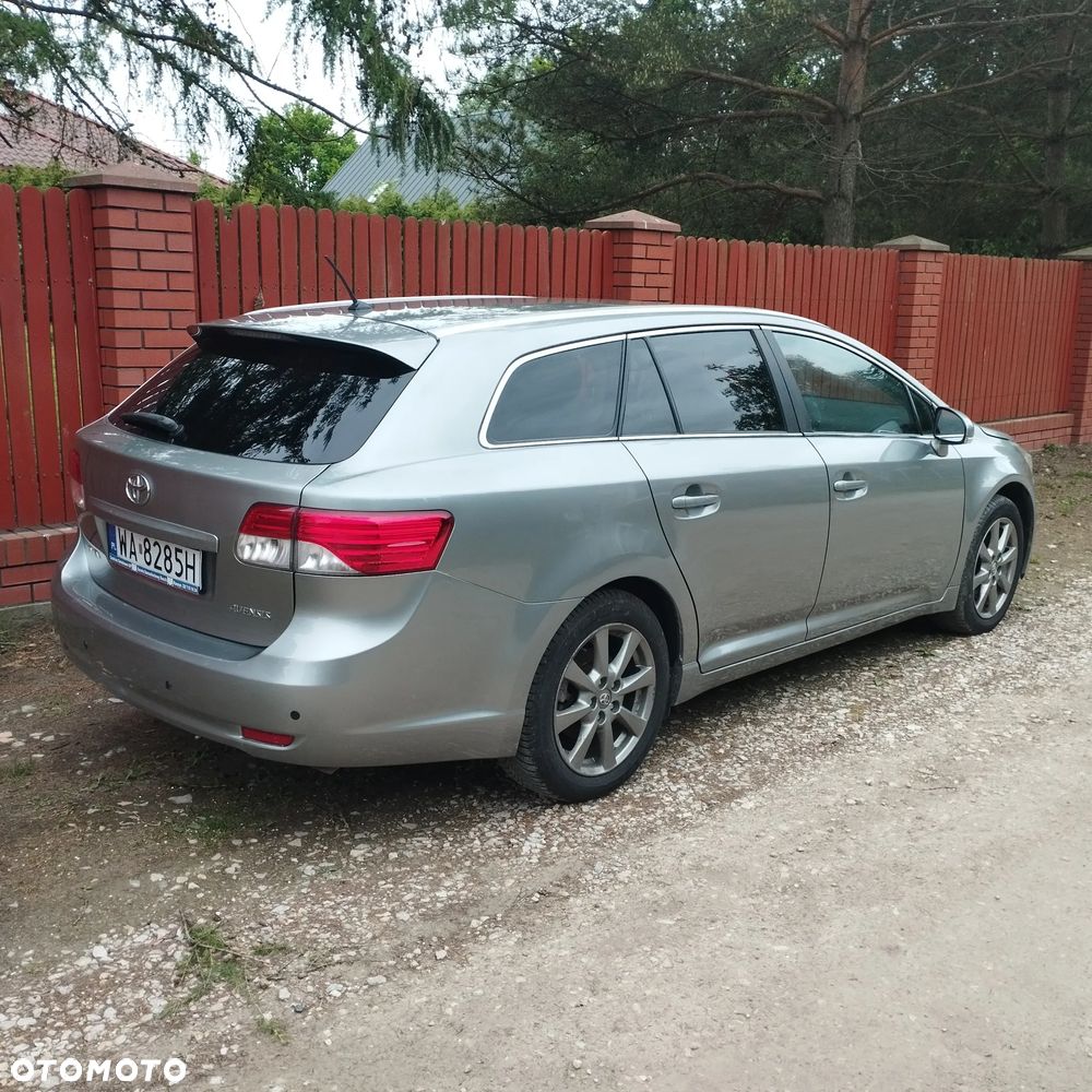 Toyota Avensis 2.0 D-4D Edition - 4