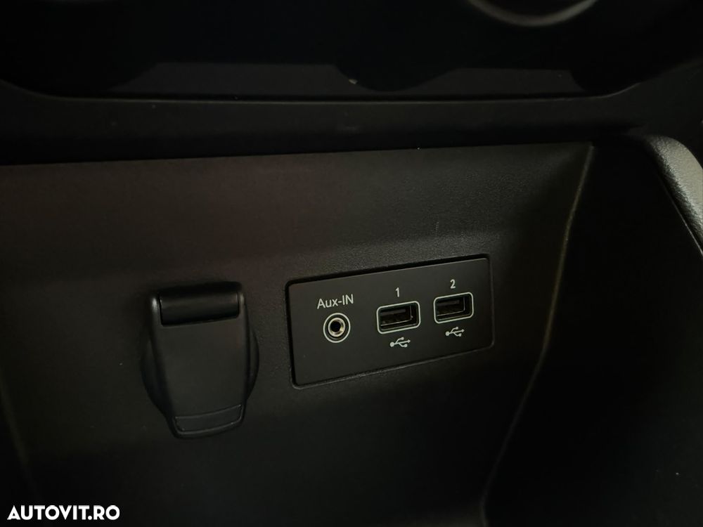 Renault Clio TCe 90 ZEN - 25