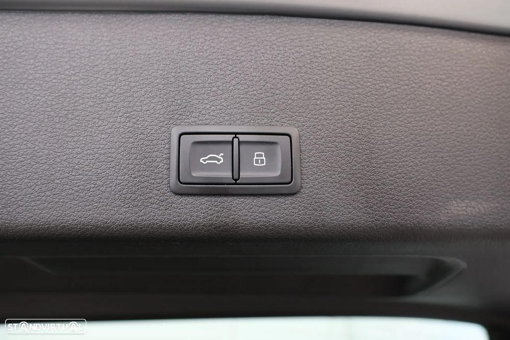Audi e-tron 55 quattro S line - 18