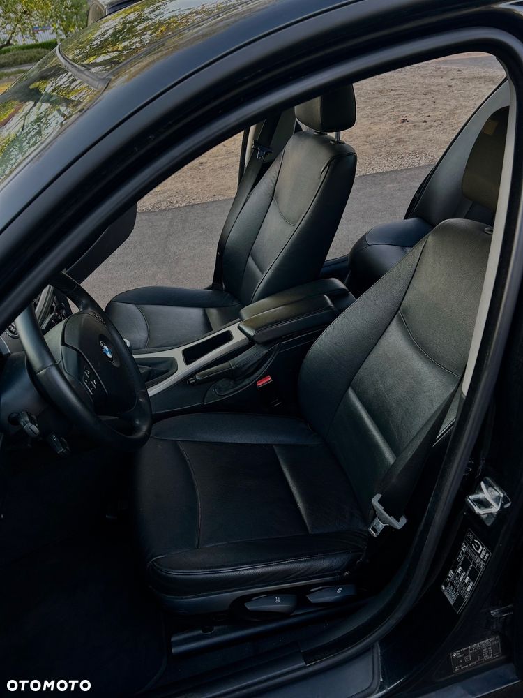 BMW Seria 3 318d - 8