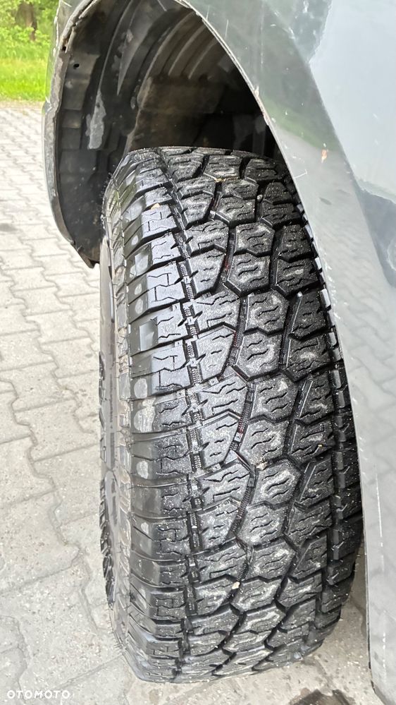 Nissan Navara 2.5 D LE - 5