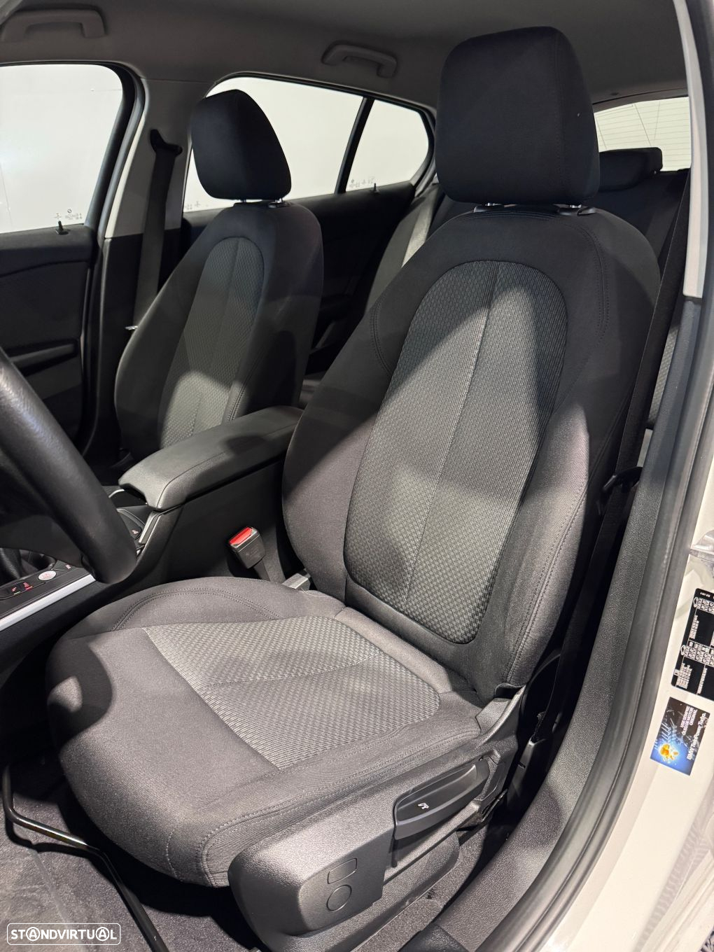 BMW 116 d Corporate Edition - 11