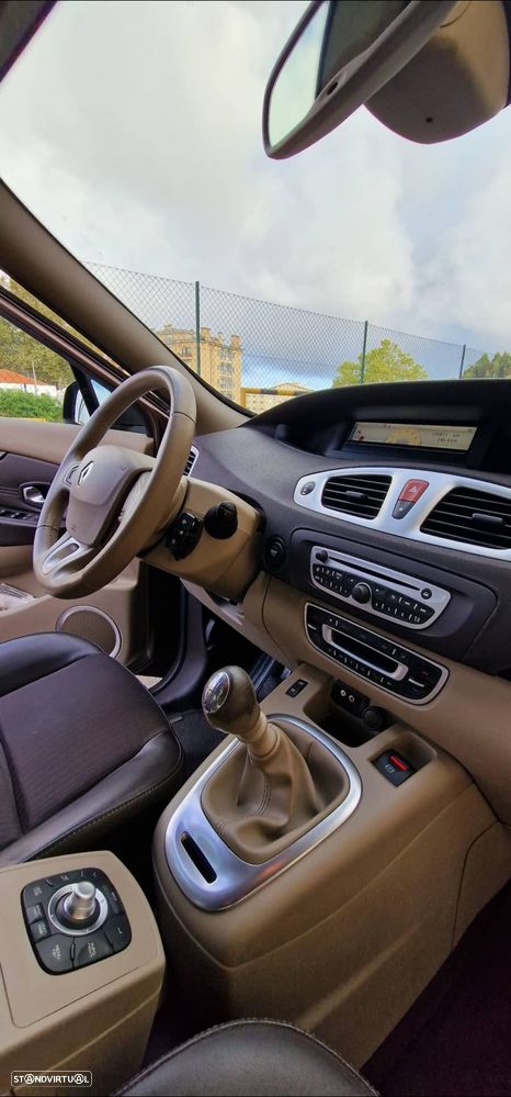 Renault Scénic 1.5 dCi Luxe - 5